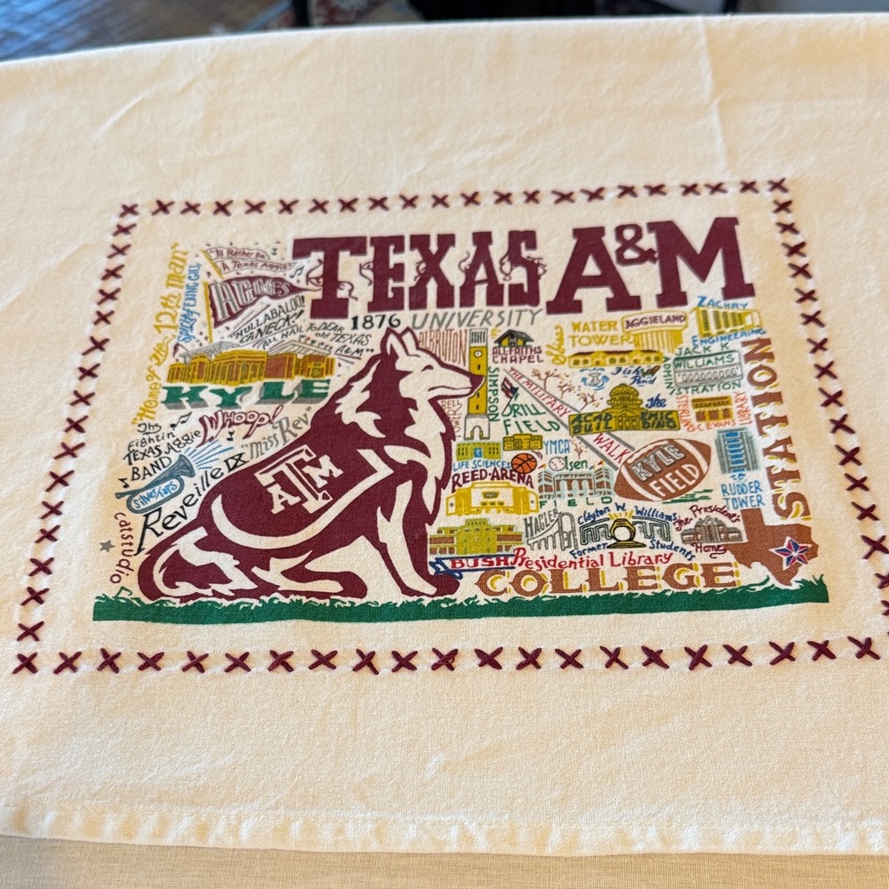 Catstudio Collegiate Texas A&M Decorative Towel